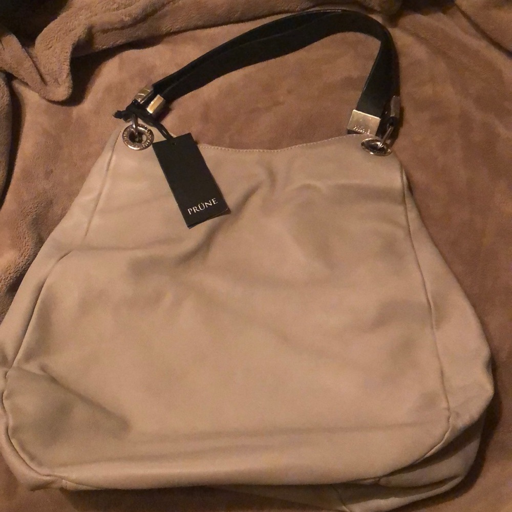 Prüne shoulder purse